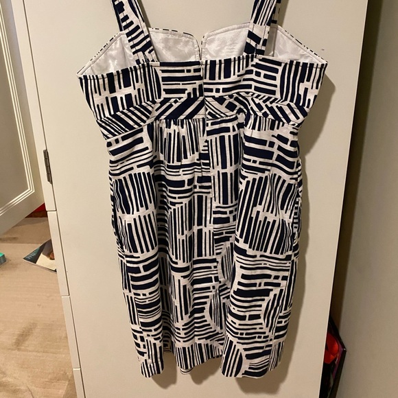 Trina Turk Navy/White Sundress with Adjustable Straps Size: 10 - Picture 2 of 7